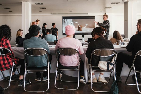 Approches financières pionnières pour favoriser la croissance durable dans le secteur du conseil en gestion